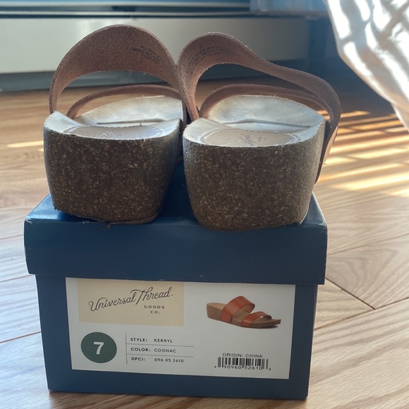 Casual sandals - Picture 7 of 11